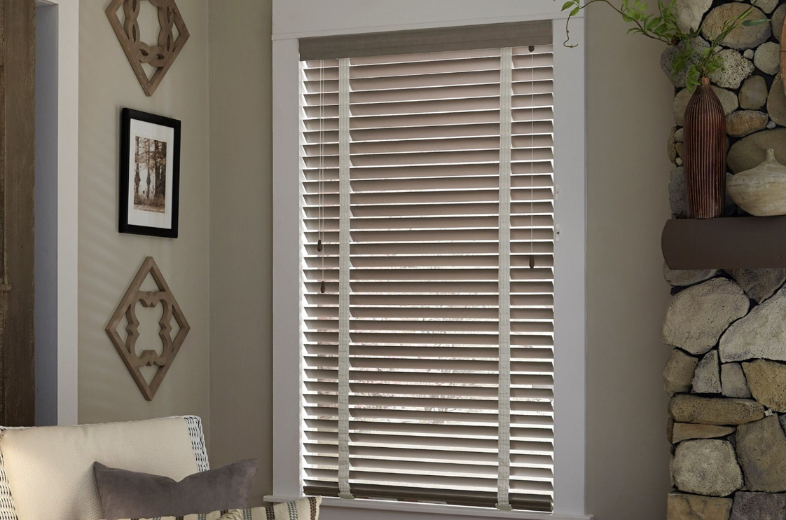 Cordless wood Venetian blinds in a modern home